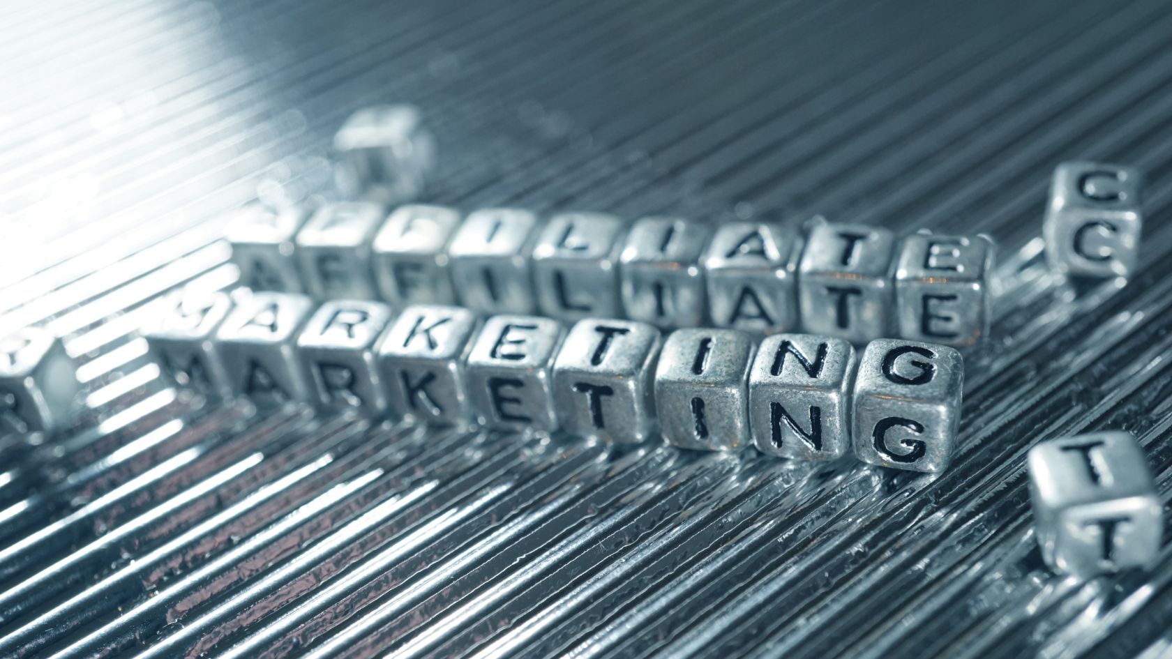 How to Build Profitable Affiliate Marketing Systems in 2025